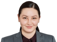 Photo of Madeleine L. Kim